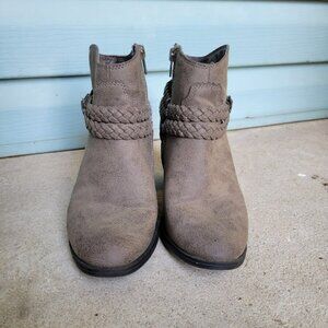 Toupe Grey Ankle Boots